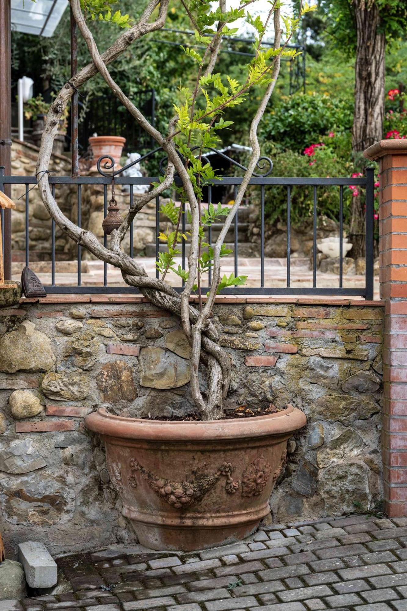 Hotel Castellino Di Malborghetto Montelupo Fiorentino Exterior foto